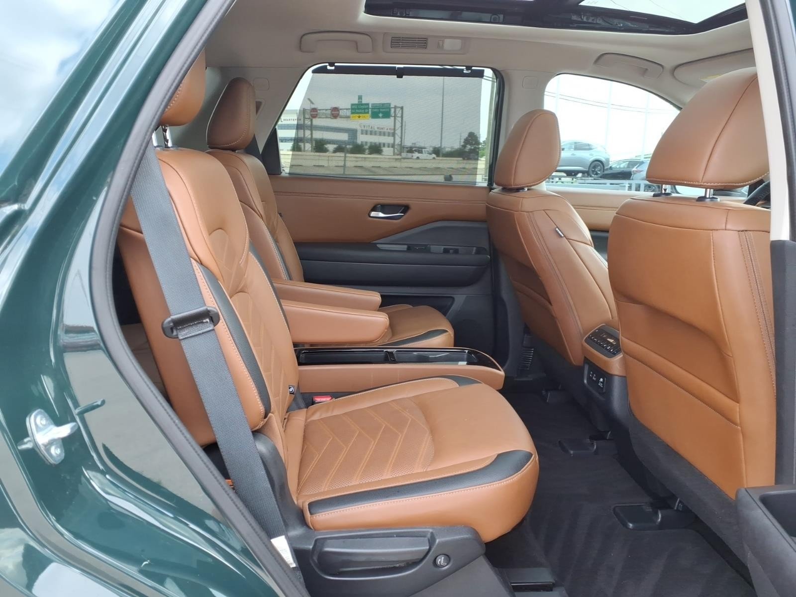 2024 Nissan Pathfinder Platinum Green at Robbins Nissan