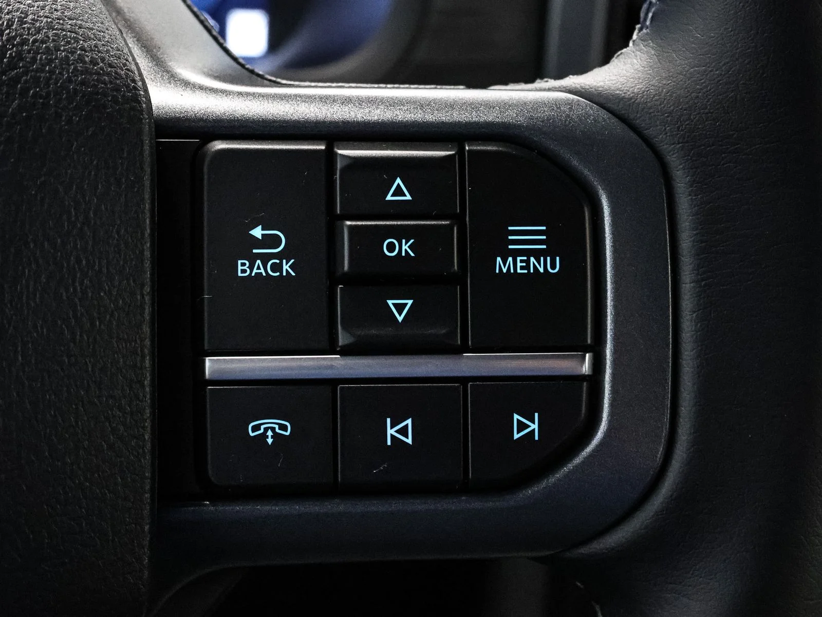 New 2026 Avalanche Ford XLT image 36