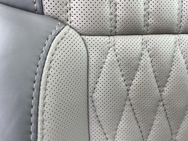 New 2026 Star White Metallic Tri-Coat Ford Platinum image 18
