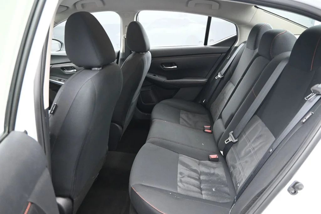 Used 2025 White Nissan SR image 15