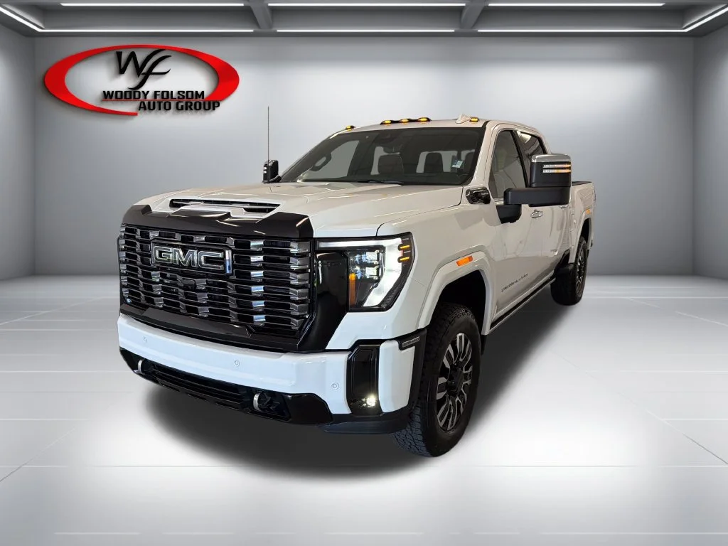 New 2026 Summit White GMC Denali Ultimate image 3