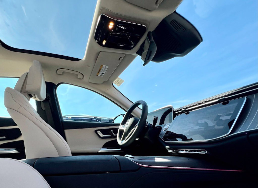 Certified Used 2026  Mercedes-Benz E 350 image 9