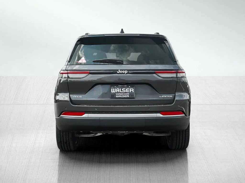New 2026 Baltic Gray Metallic Clearcoat Jeep Limited image 5