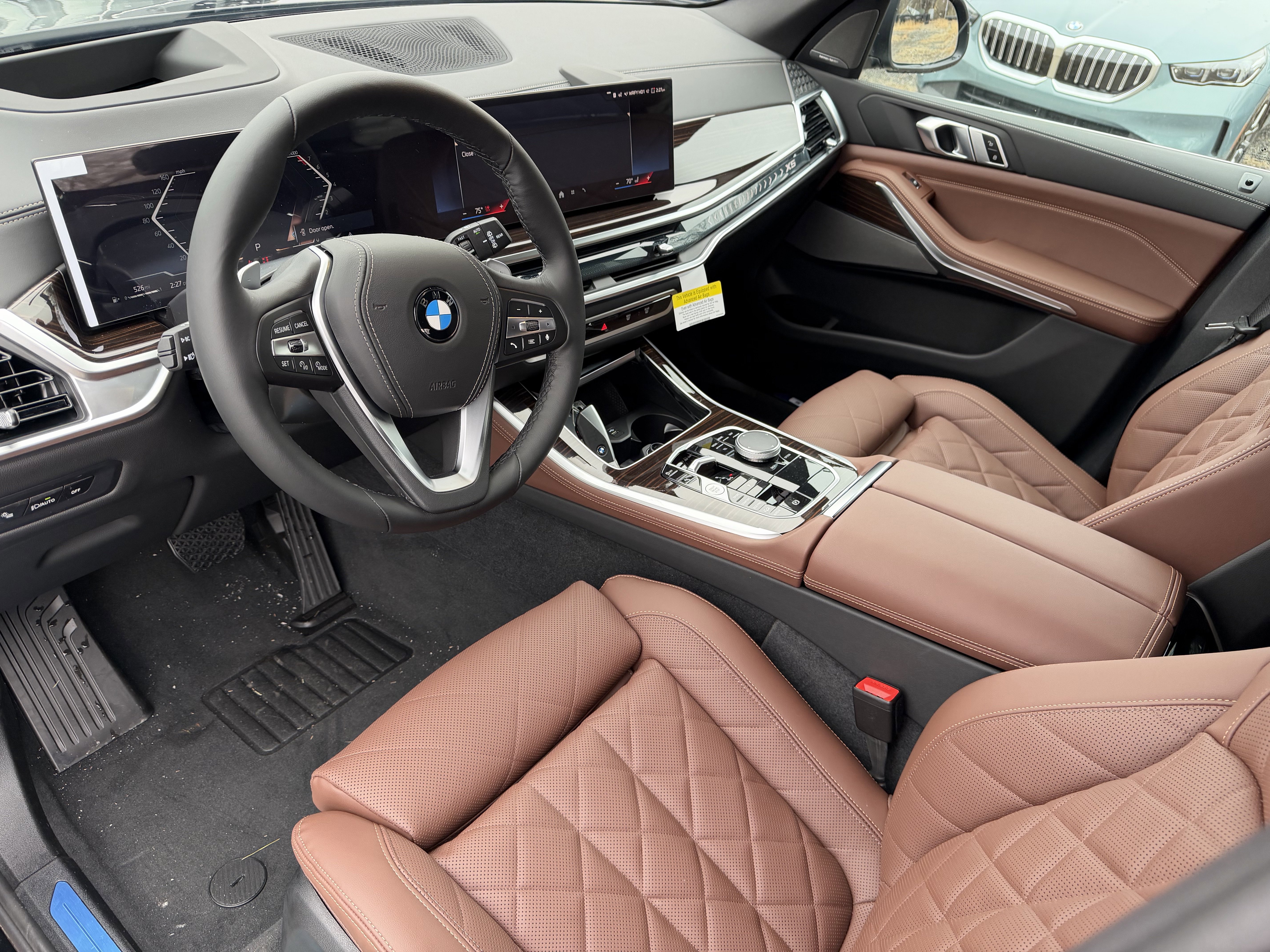 Used 2026 Black Sapphire Metallic BMW xDrive40i image 10