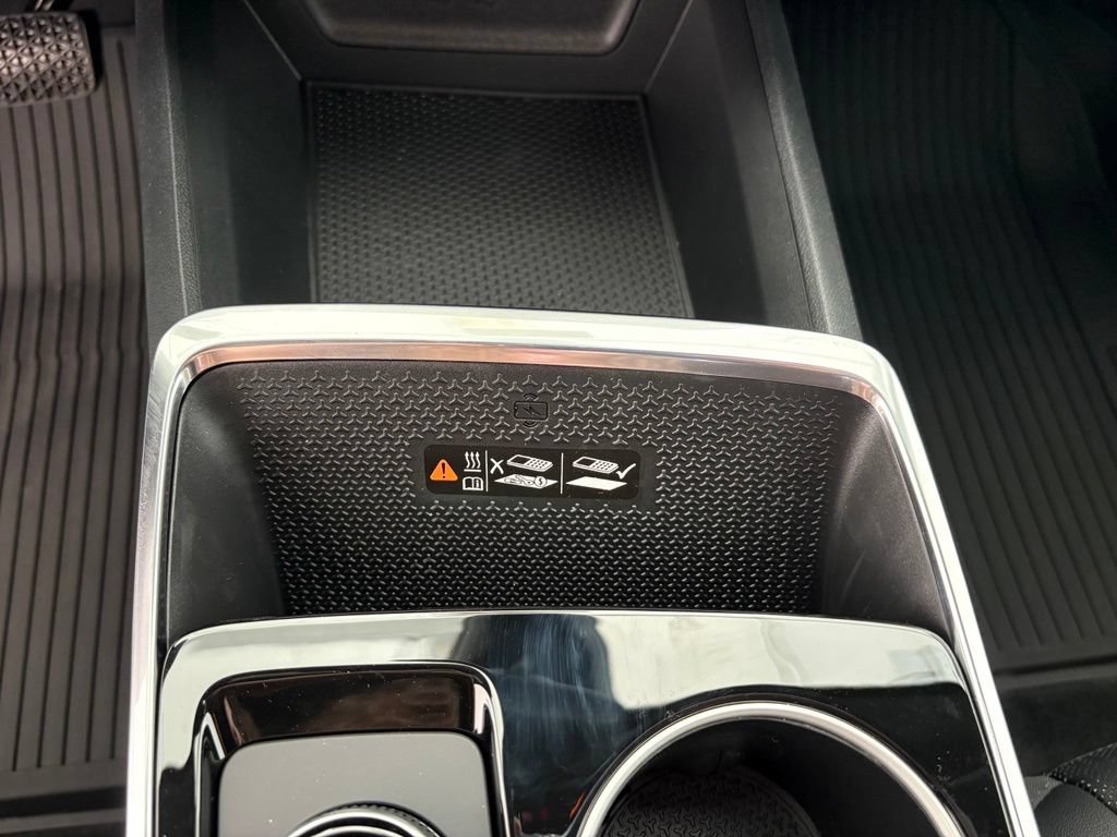 2027 Chevrolet Equinox LT - Photo 13