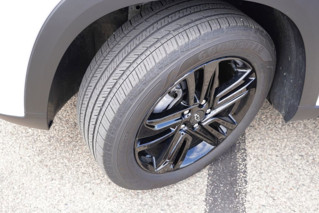 2025 Chevrolet Trax Activ - Photo 13