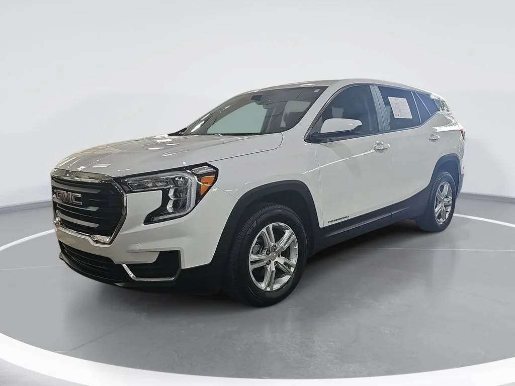 Certified Used 2023 Summit White GMC SLE image 9