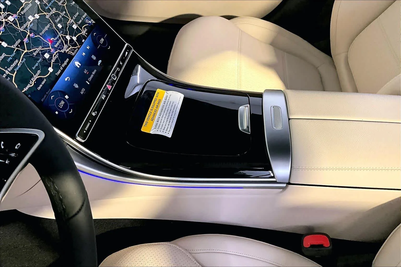 New 2026 Obsidian Black Metallic Mercedes-Benz C 300 image 10
