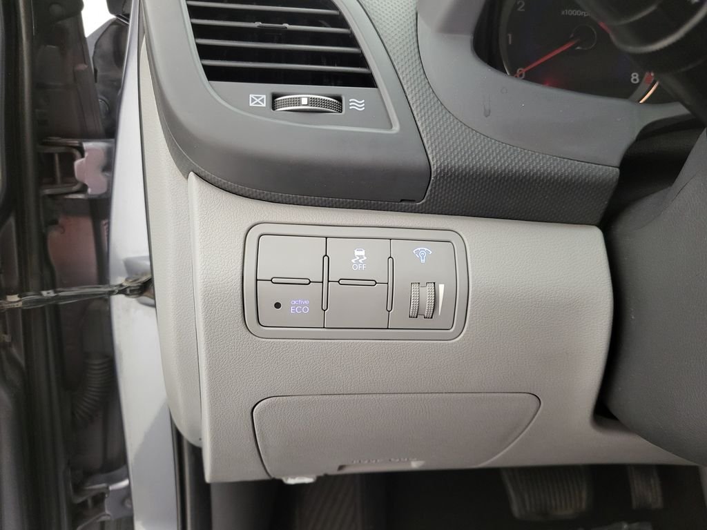 Used 2017 Hyundai Accent SE with VIN KMHCT4AE6HU182874 for sale in Morrilton, AR