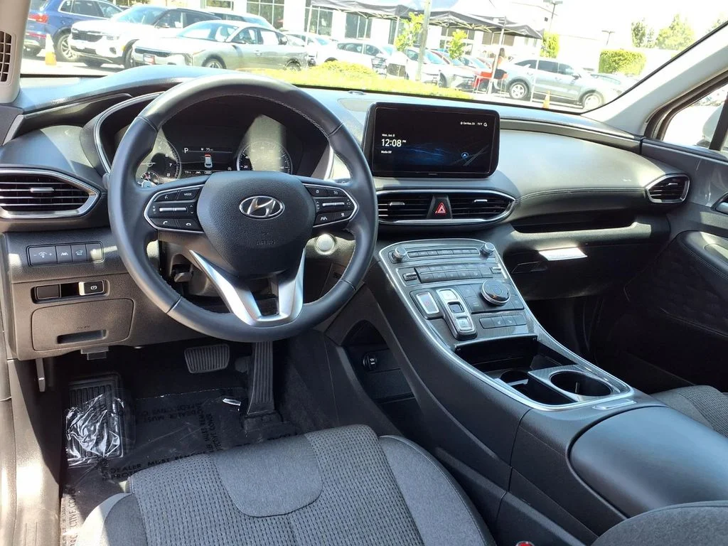 Used 2023 Silver Hyundai SEL image 14