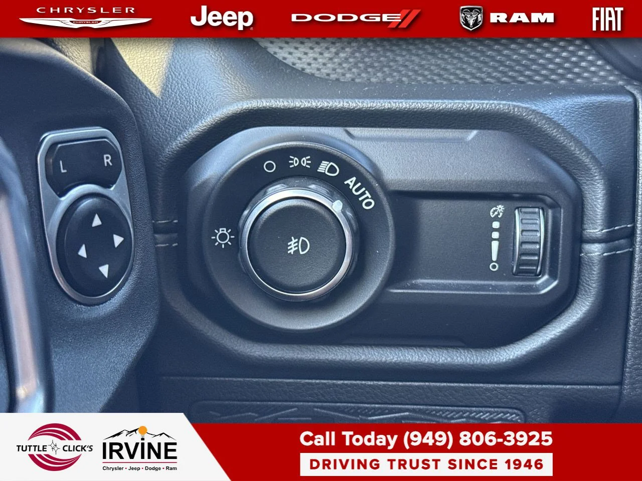 Used 2024 Silver Zynith Clearcoat Jeep Rubicon 392 image 34