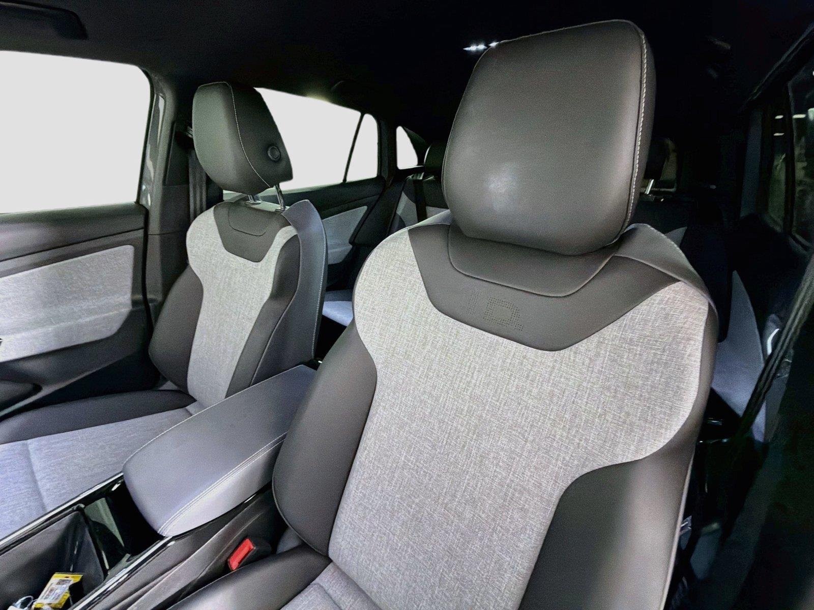 Certified Used 2025 Pure Gray Volkswagen Pro image 20