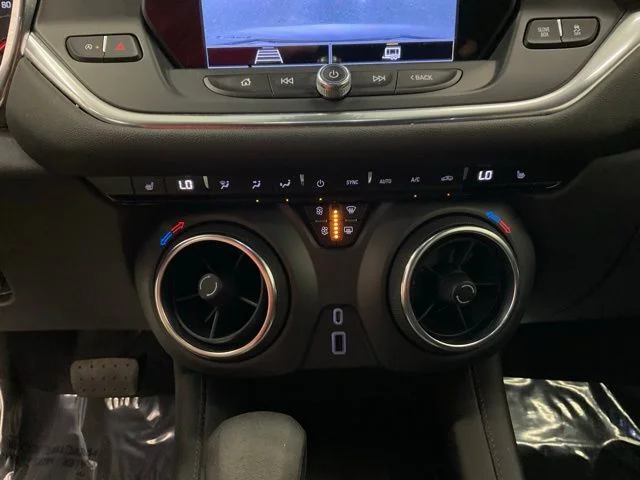 Used 2022 Silver Chevrolet LT image 20