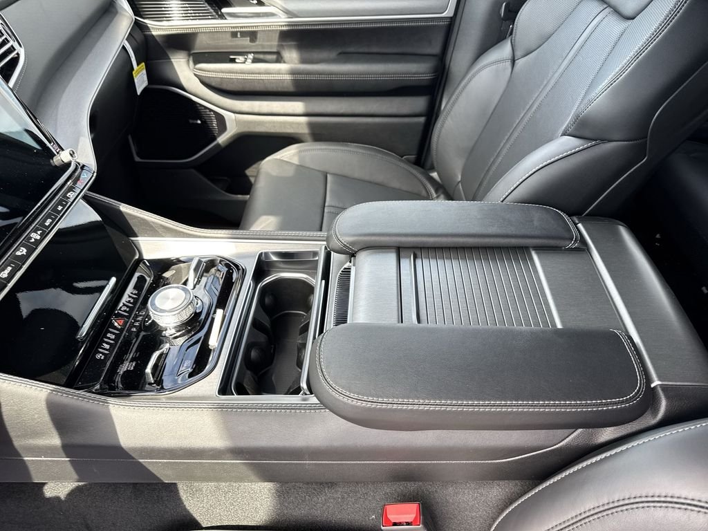 New 2026 Black Jeep Limited Reserve image 21