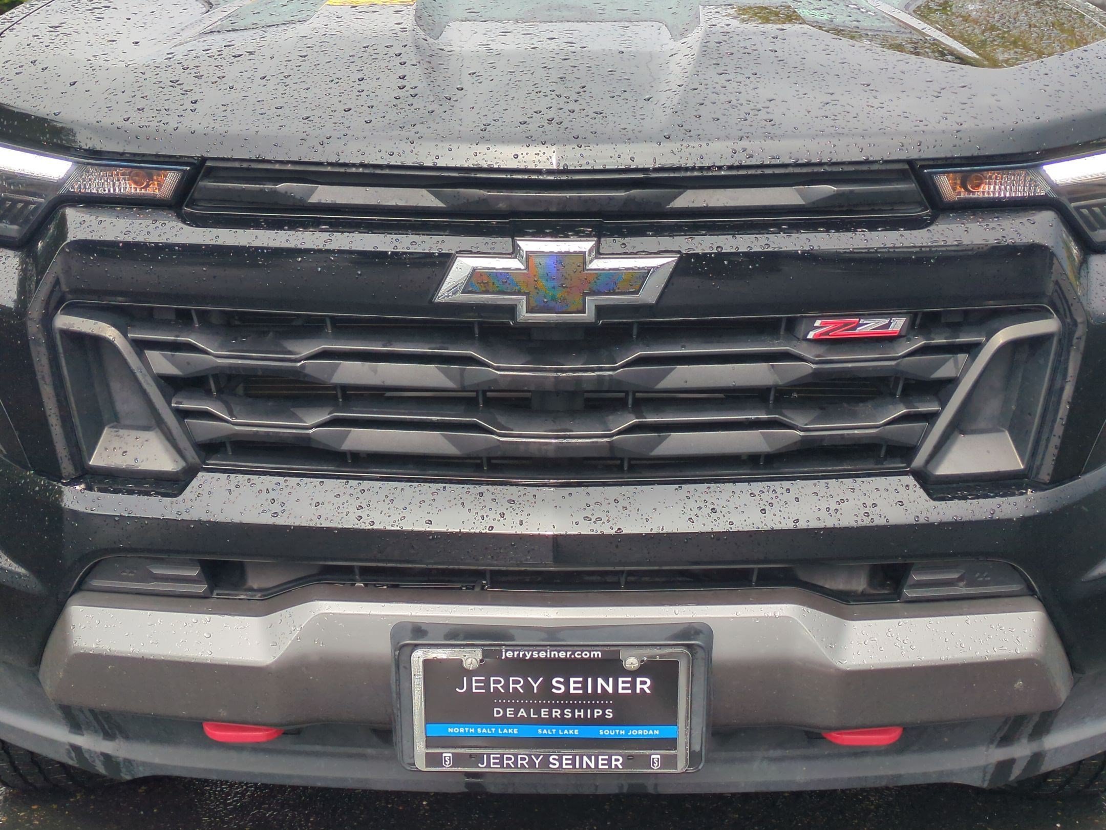 2023 Chevrolet Colorado Z71 - Photo 9