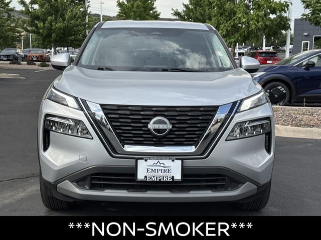 Certified Used 2023 Silver Nissan SV image 9
