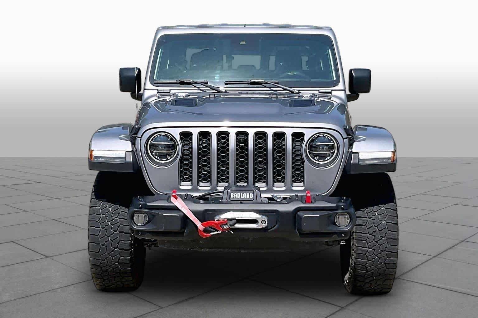 Used 2020 Billet Silver Metallic Clearcoat Jeep Rubicon image 4