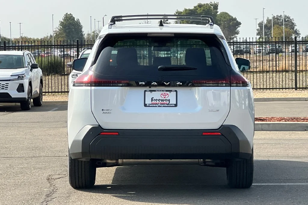 New 2026  Toyota XLE Premium image 5