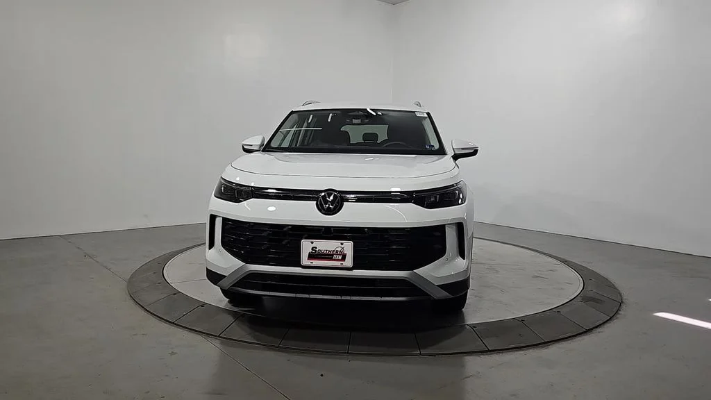 New 2026 White Volkswagen 2.0T S image 8