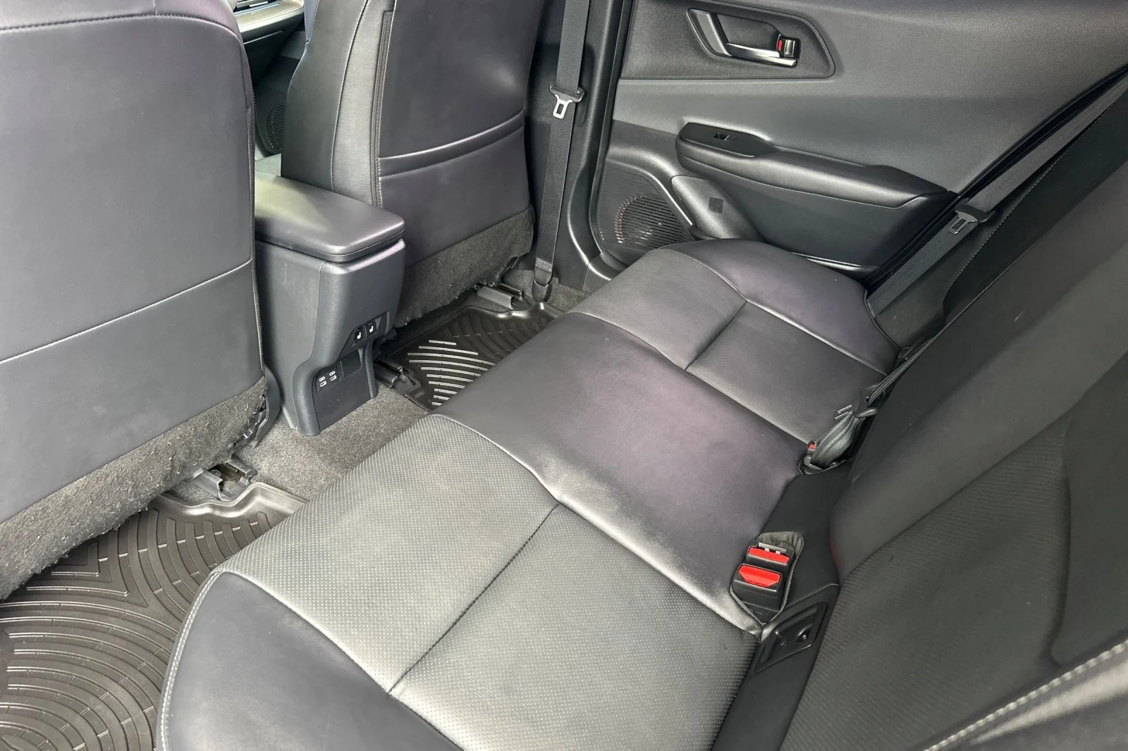 Certified Used 2024 CUTTING EDGE Toyota Limited image 11