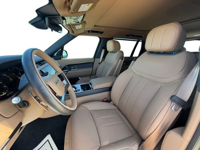 New 2026 Santorini Black Land Rover SE image 10