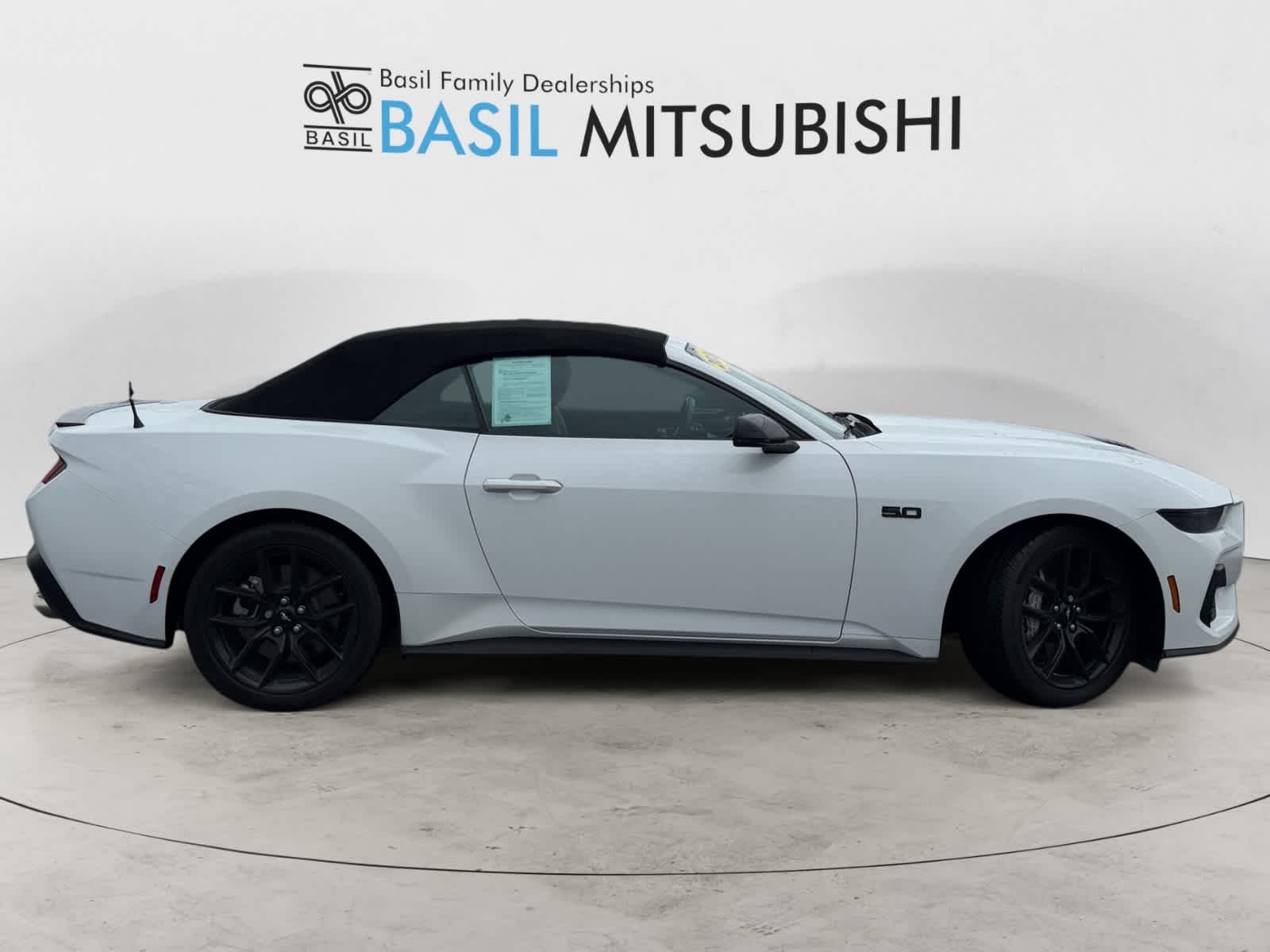2024 Ford Mustang GT Premium - Photo 6