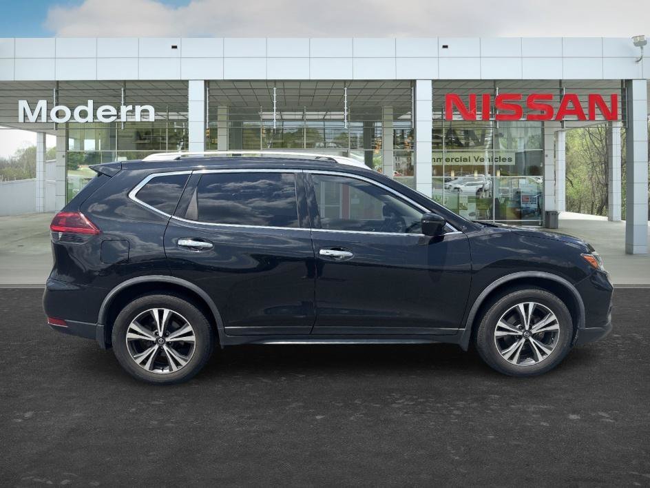 Used 2019 Magnetic Black Pearl Nissan SV image 6