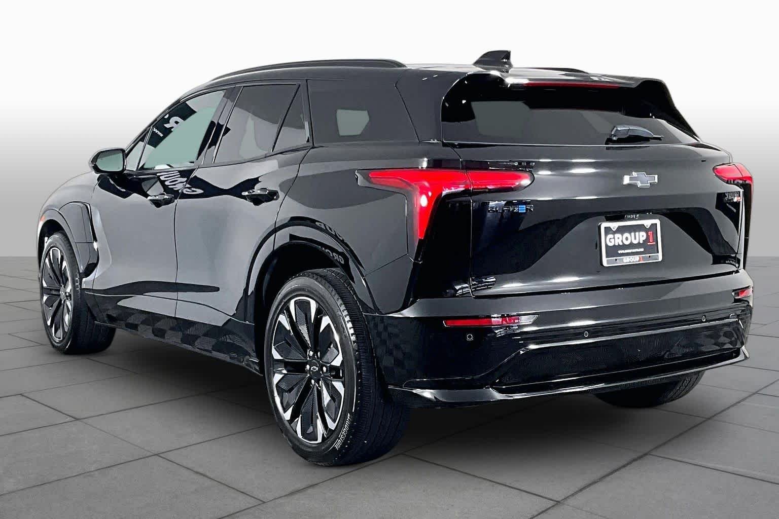 Used 2024 Black Chevrolet RS image 11