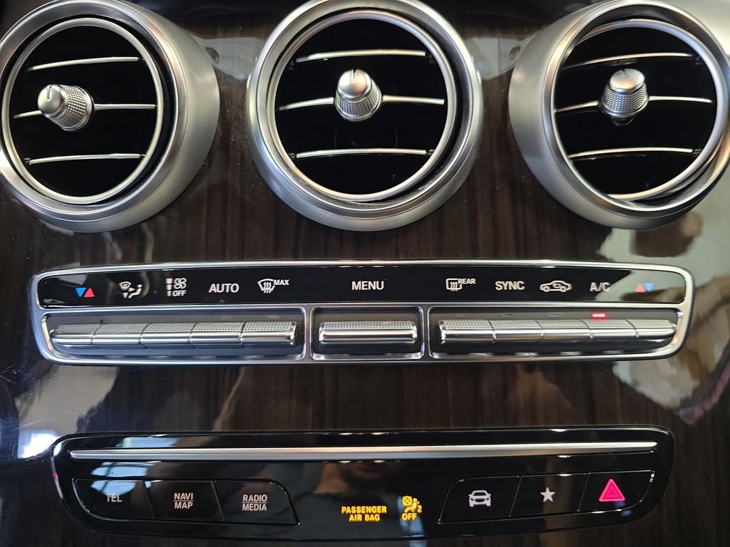 Certified Used 2022 Gray Mercedes-Benz GLC 300 image 26