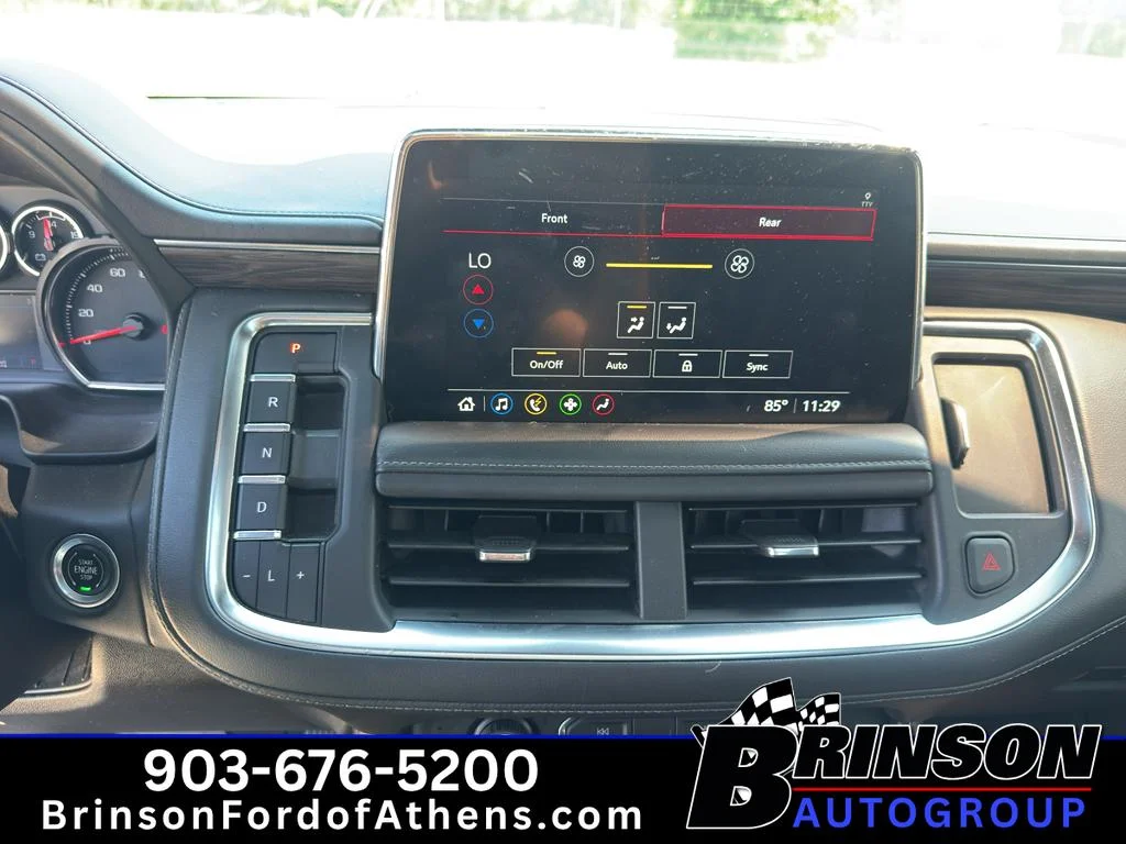 Used 2021 Black Chevrolet Z71 image 26