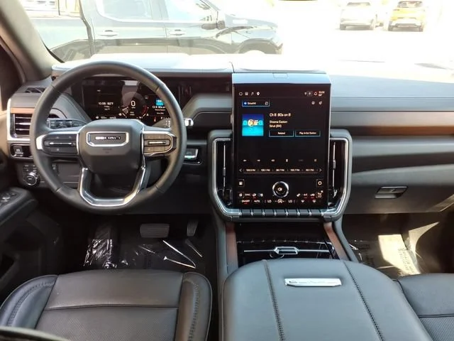 Used 2025 Summit White GMC Denali image 9