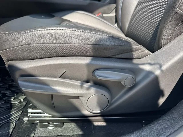 New 2026 Silver Jeep Latitude image 19