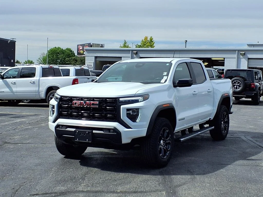 Used 2023 GMC Canyon Elevation with VIN 1GTP5BEK0P1128359 for sale in Kansas City