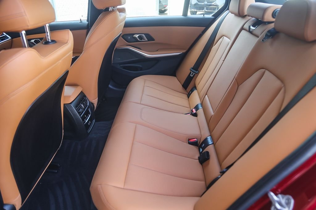 Used 2025 Vegas Red Metallic BMW M340i xDrive image 15