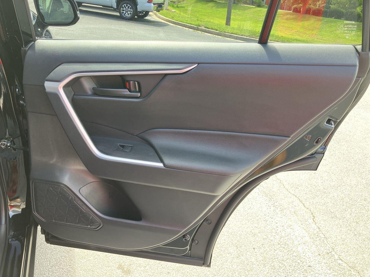 Used 2025 Black (Midnight Black Metallic) Toyota LE image 28