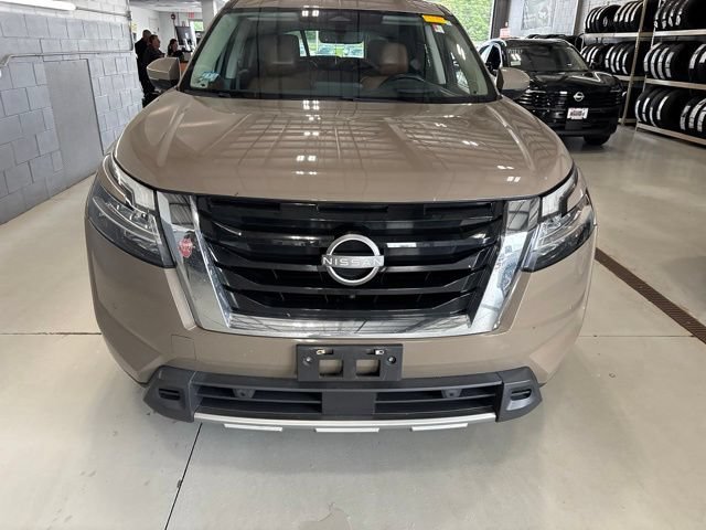 Certified Used 2023 Baja Storm Nissan Platinum image 2