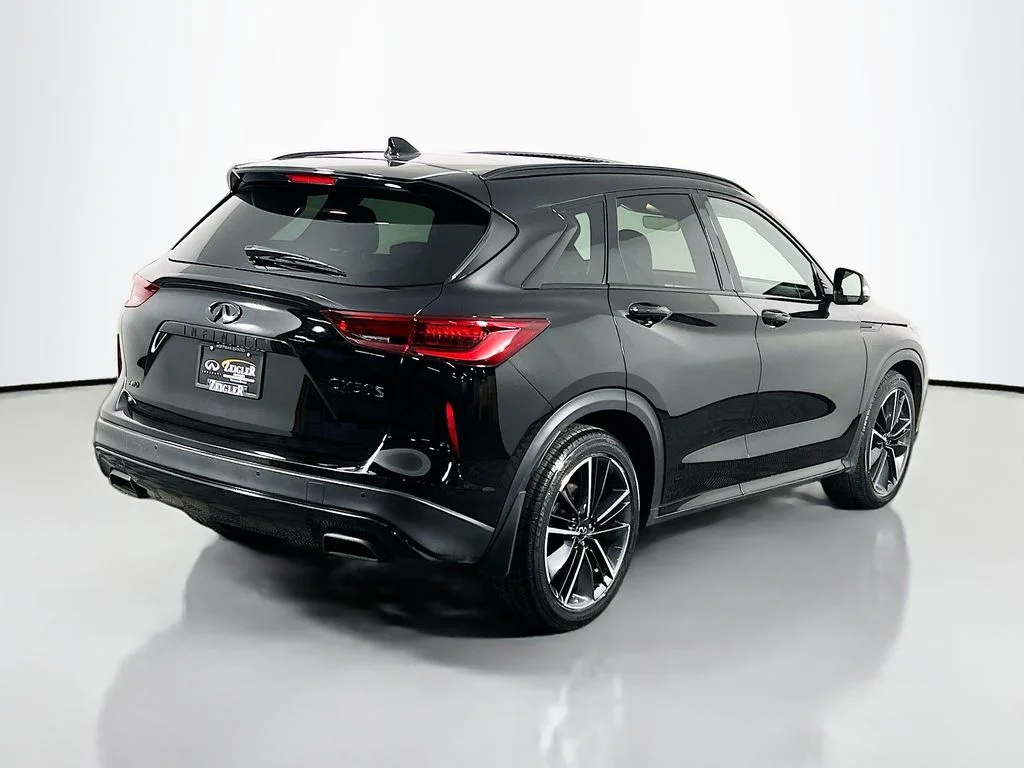 Certified Used 2023 Black INFINITI SPORT image 7
