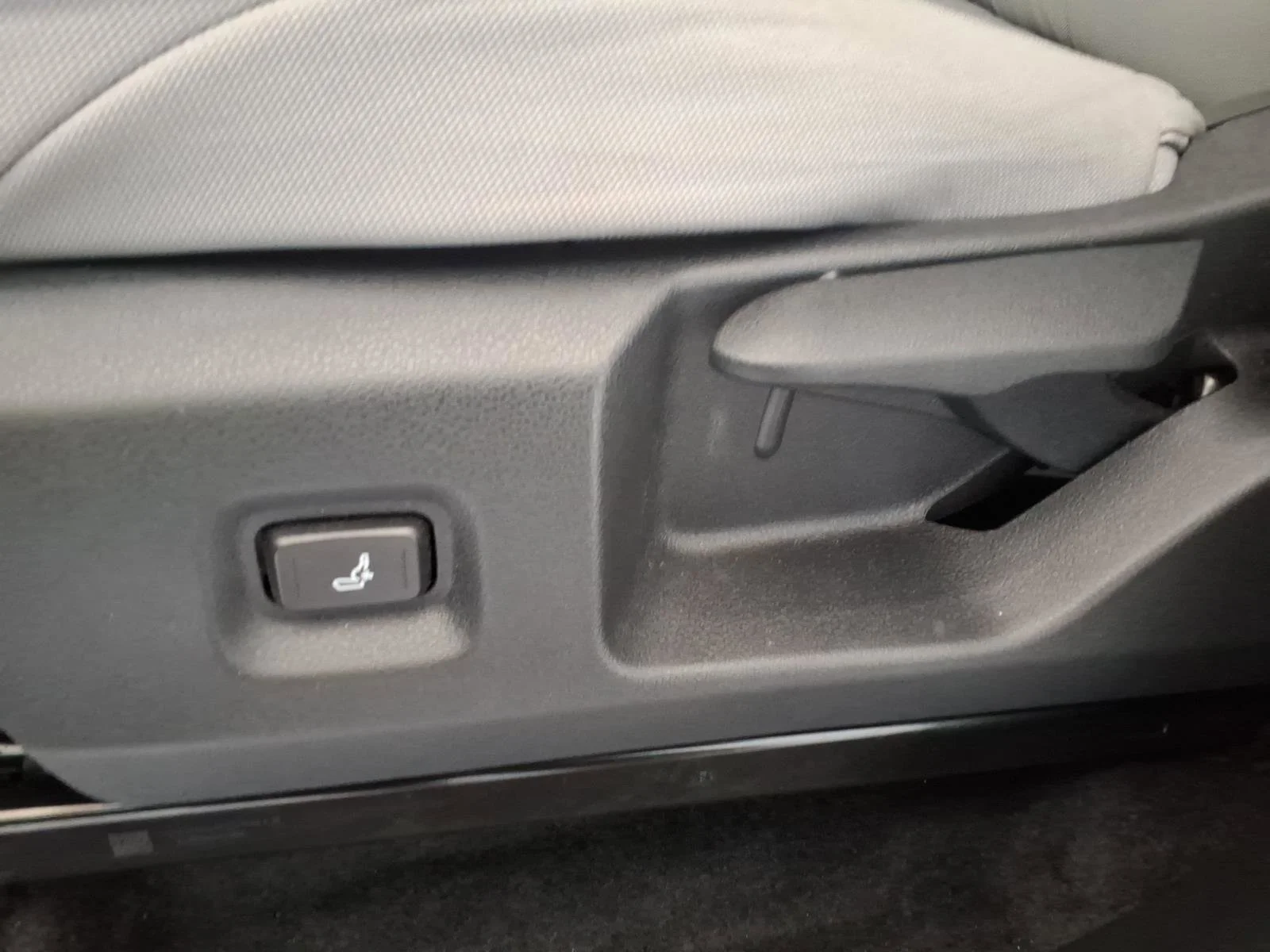 Used 2025 Celestial Silver Metallic Toyota SR5 image 20