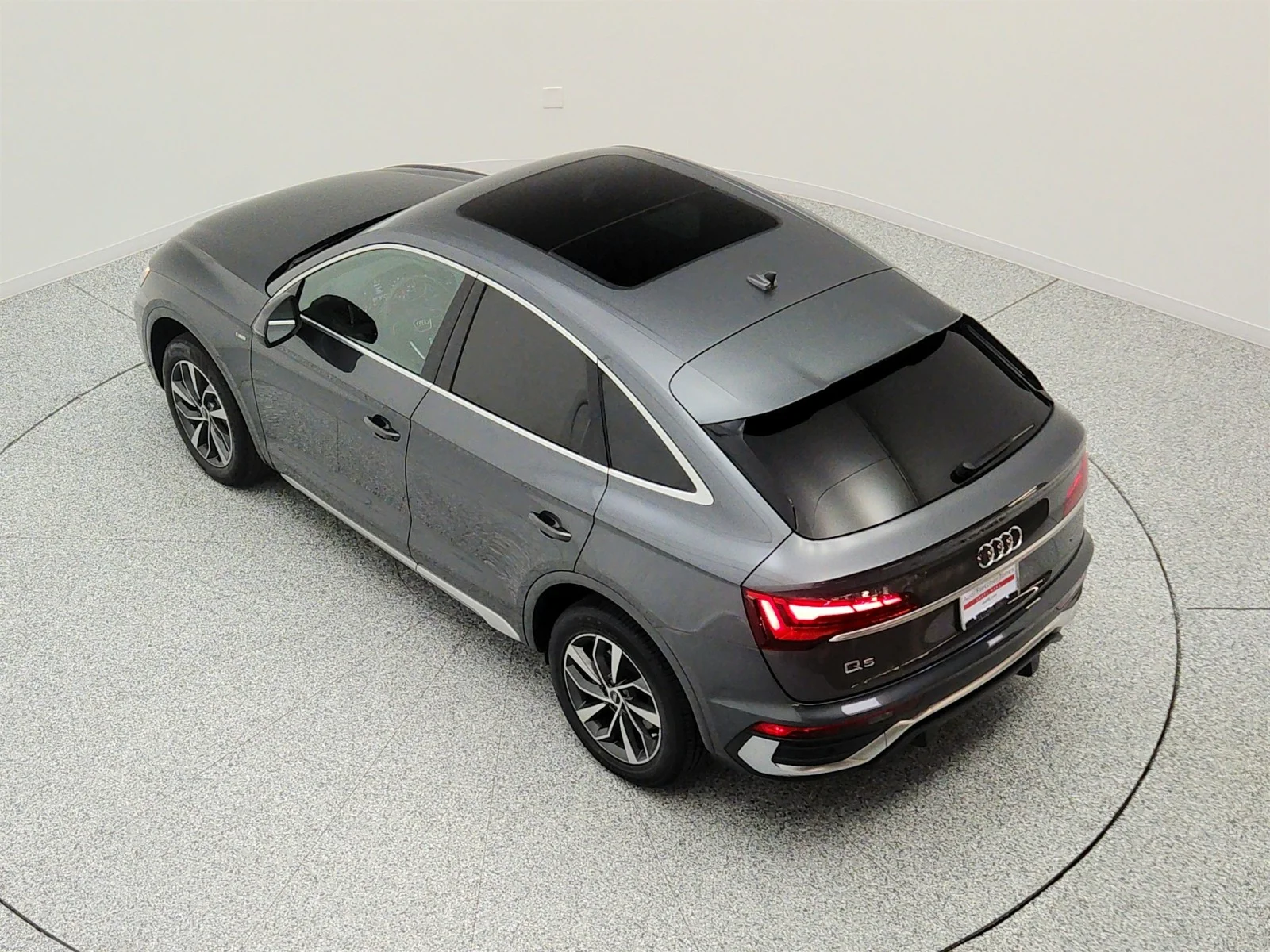 Used 2023 Daytona Gray Pearl Effect Audi S line Premium 45 TFSI quattro image 28
