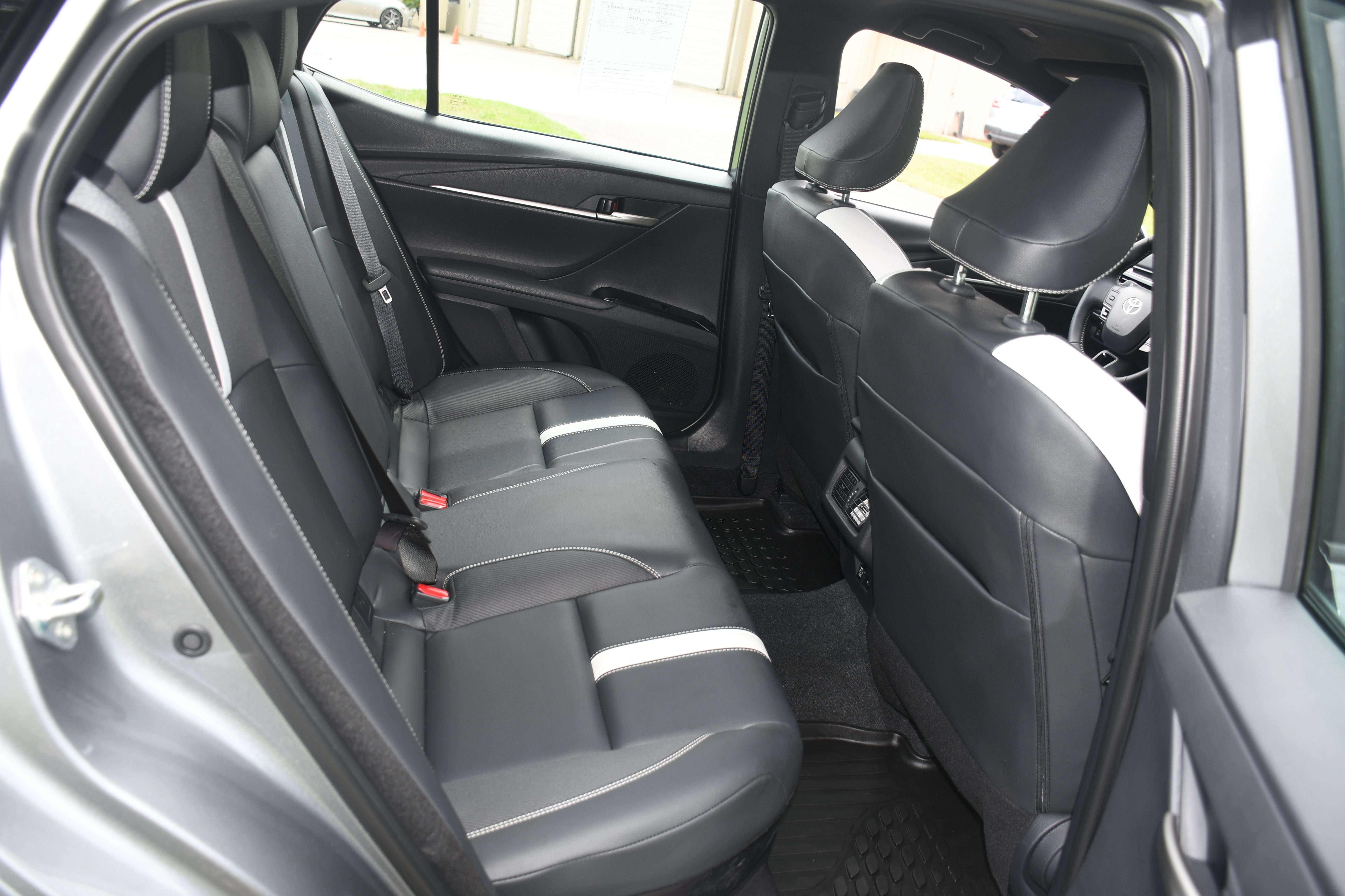 Used 2026  Toyota SE image 17