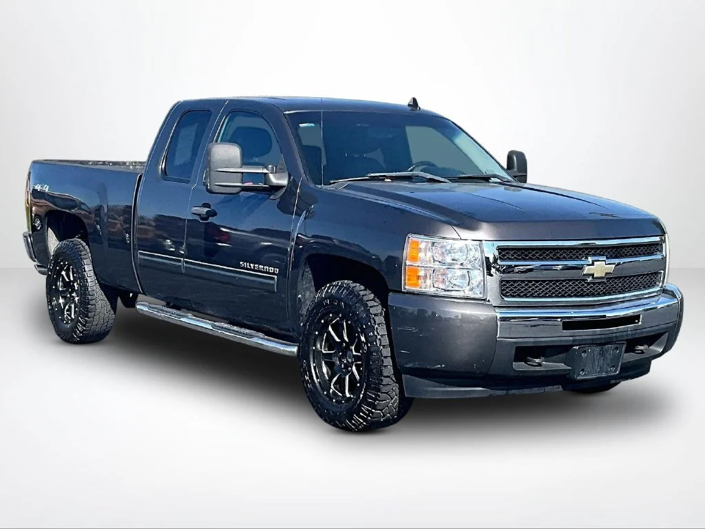 Used 2010  Chevrolet LT image 10