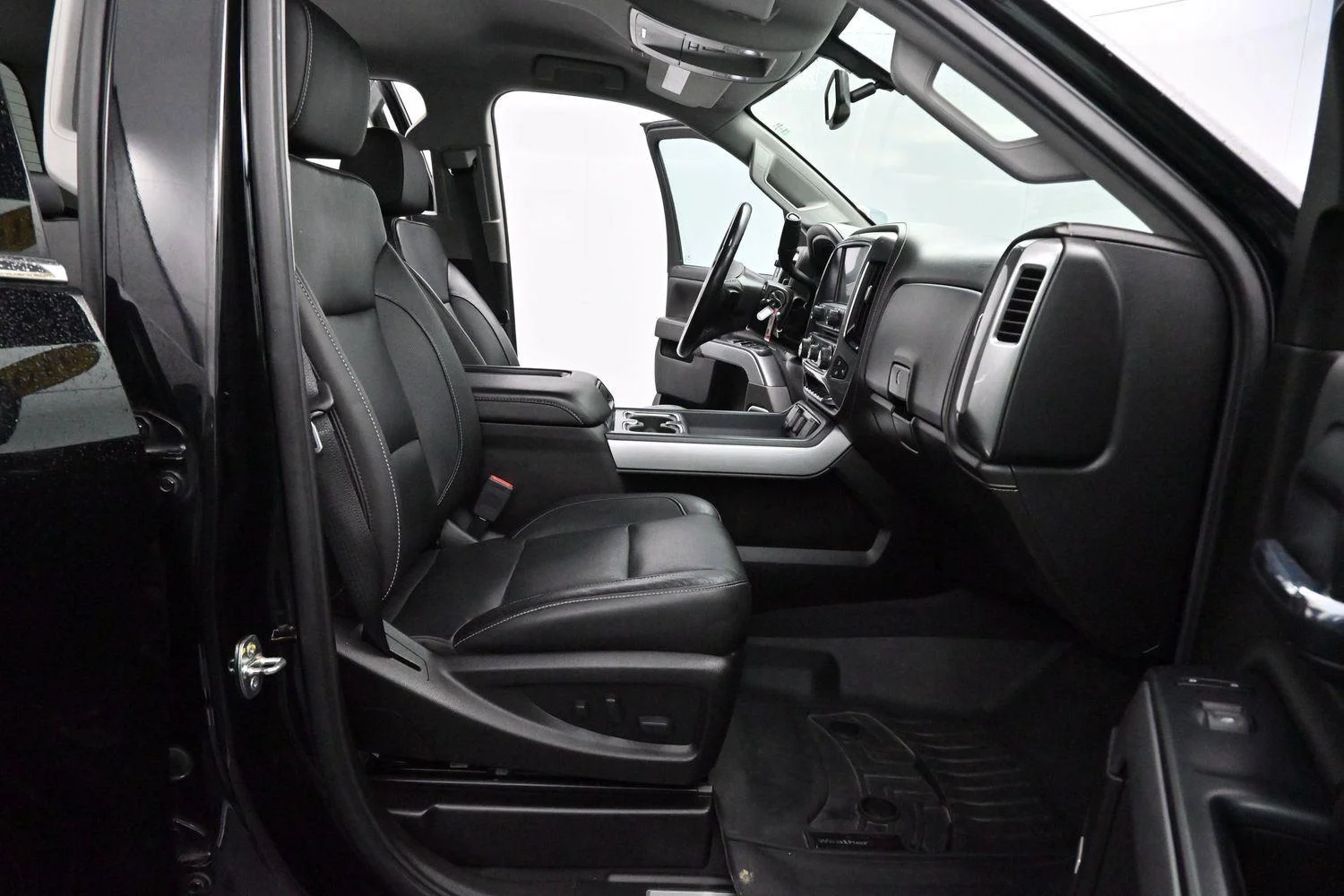 Used 2019 Black Chevrolet LTZ image 29