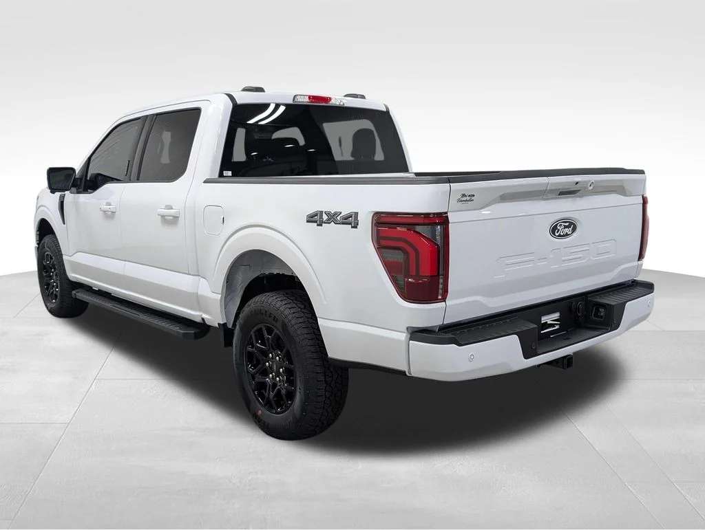 New 2026 Oxford White Ford Lariat® image 29