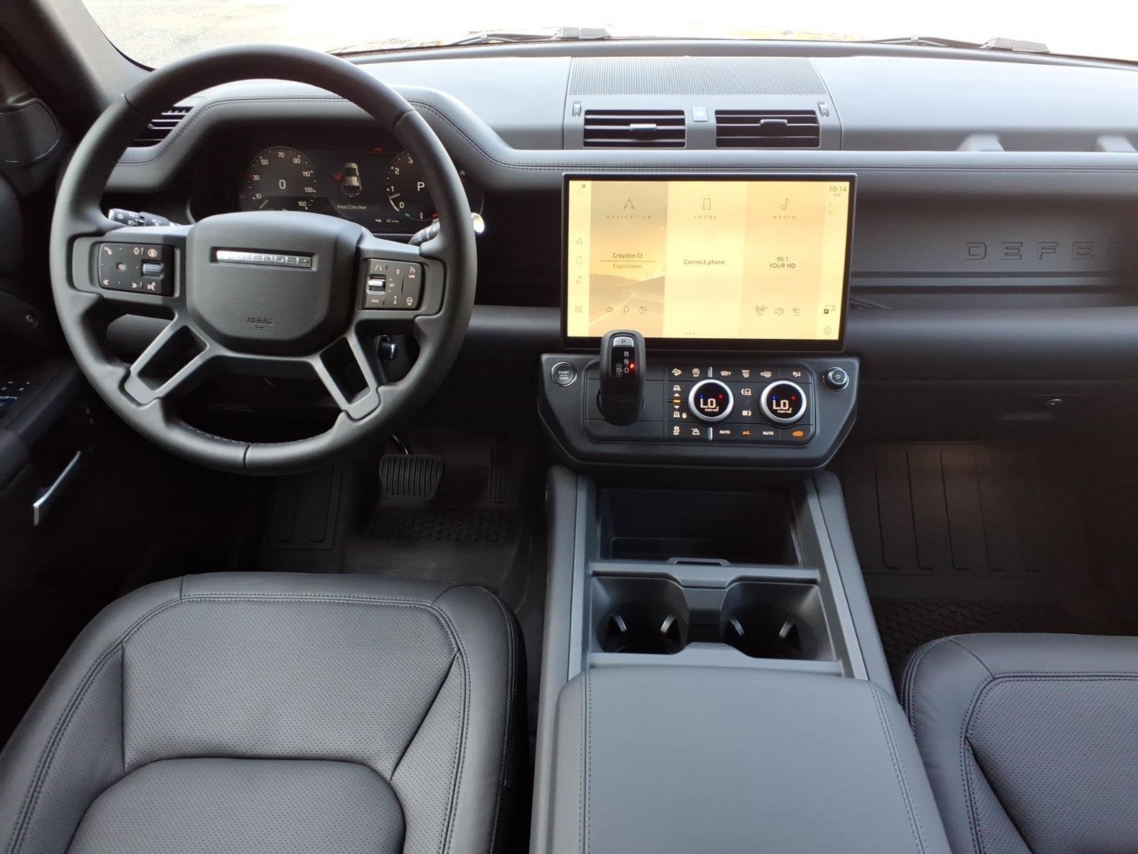 New 2026 Woolstone Green LAND ROVER X-Dynamic SE image 4