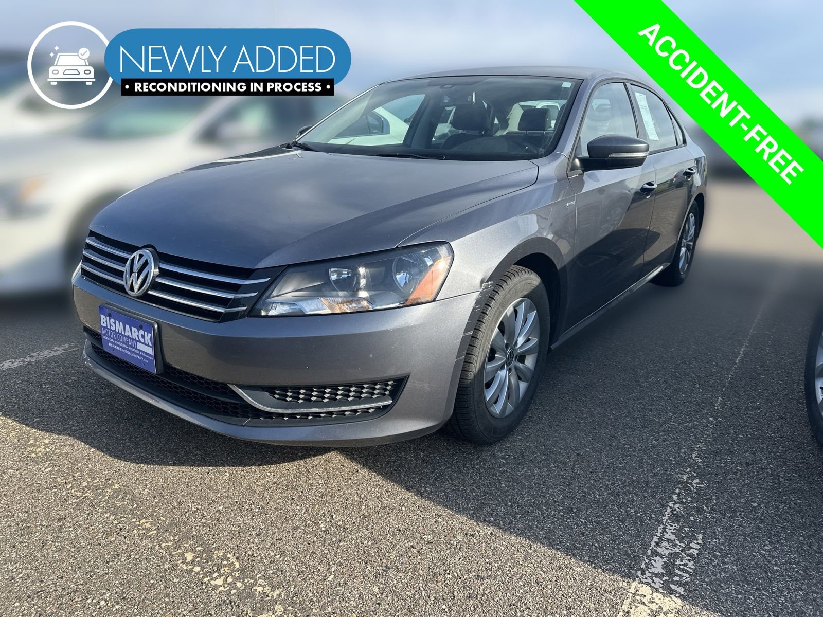 Used 2015 Gray Volkswagen 1.8T Wolfsburg Edition image 1