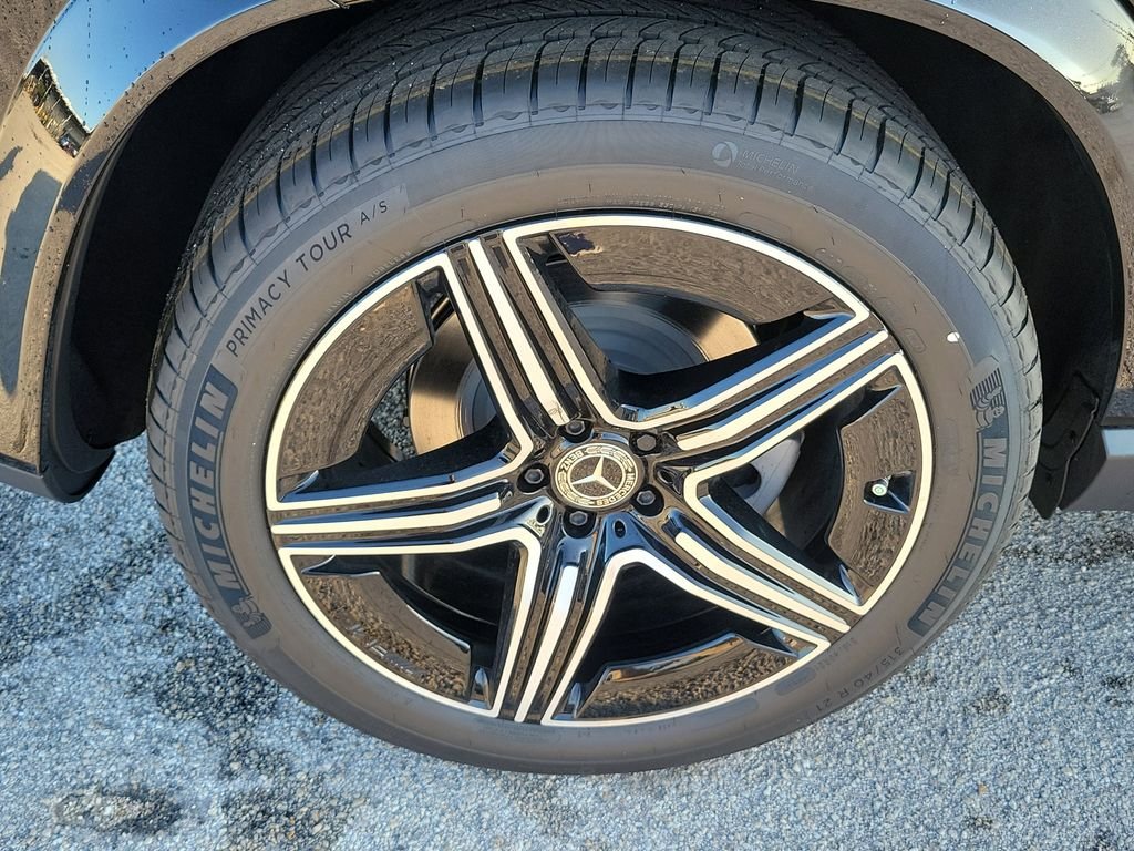New 2026 Obsidian Black Metallic Mercedes-Benz GLE 450 image 7