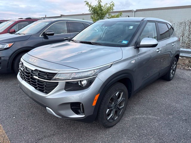 Used 2024 Gray Kia LX image 1