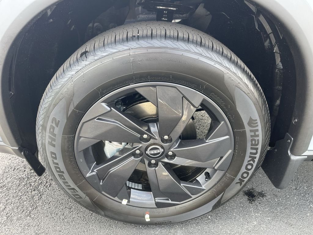New 2026 Boulder Gray Pearl Nissan SV image 14
