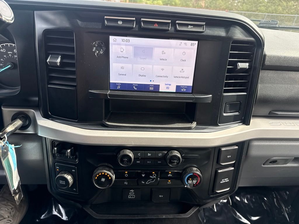 Used 2024 Oxford White Ford XLT image 22