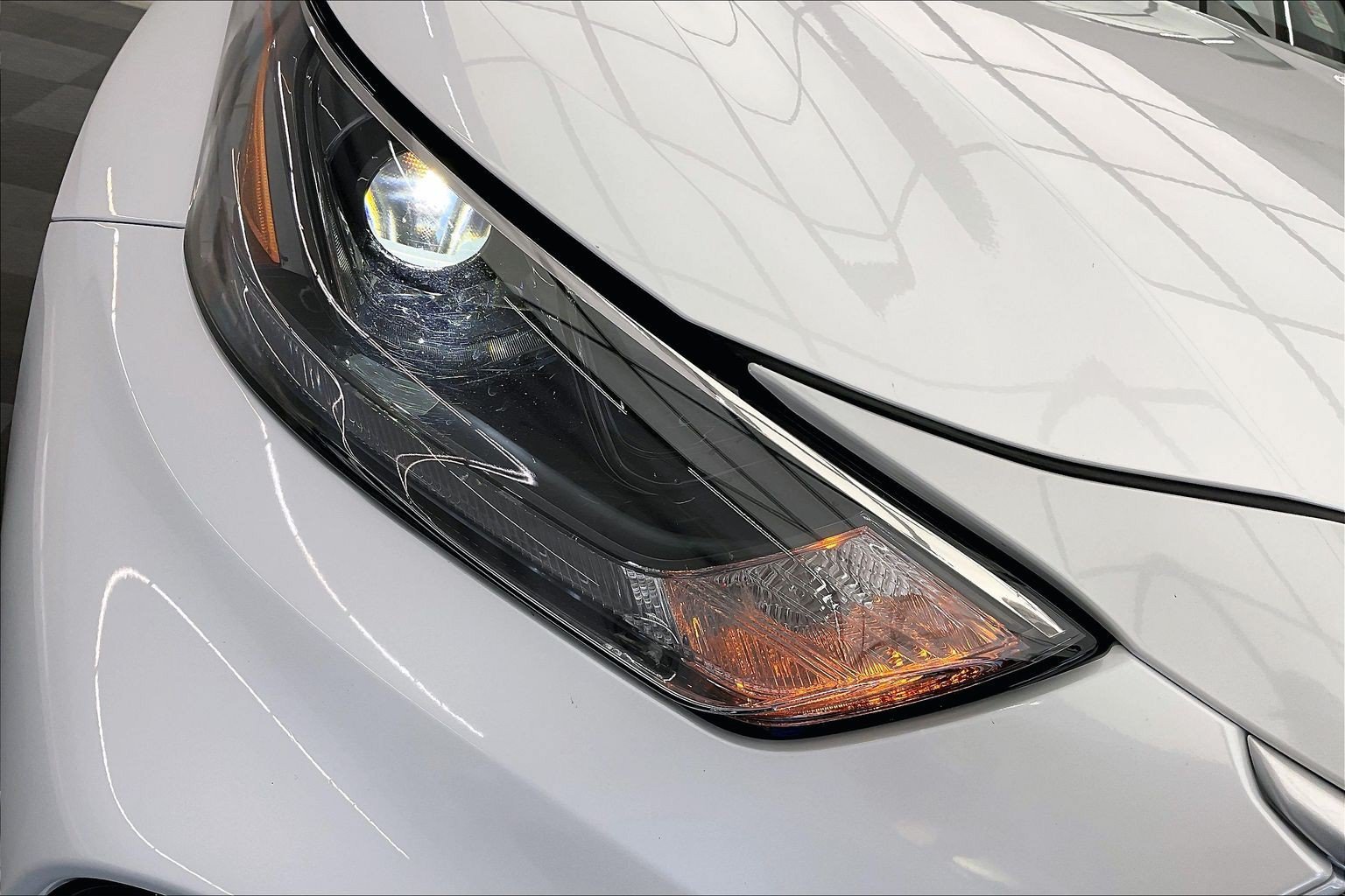 Used 2026 Wind Chill Pearl Toyota XLE image 29